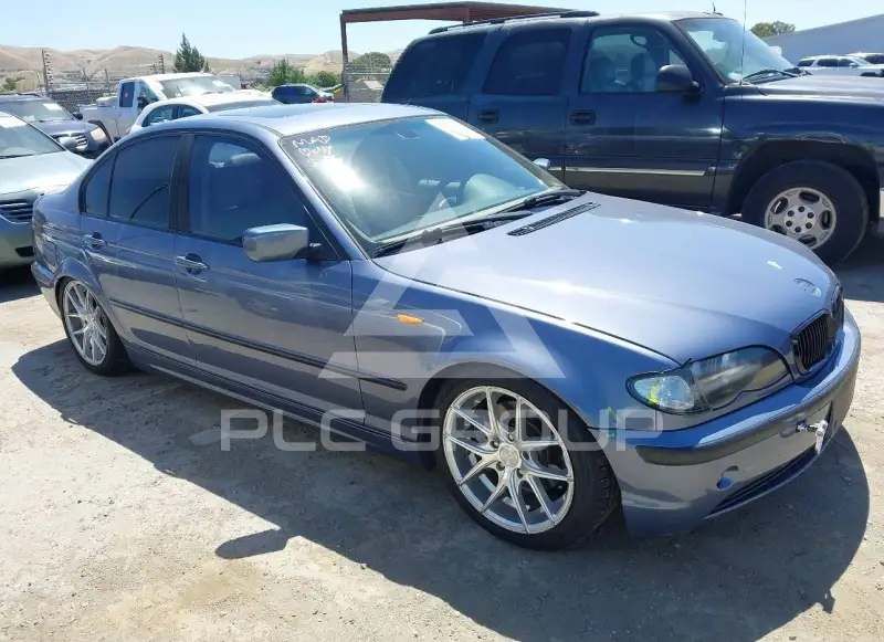 2004 BMW 325 photo