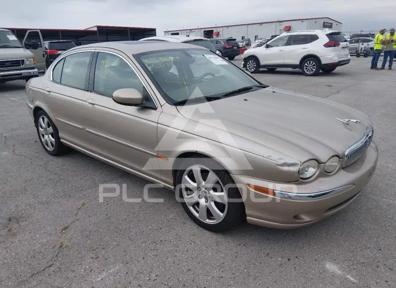 2004 Jaguar X-TYPE photo