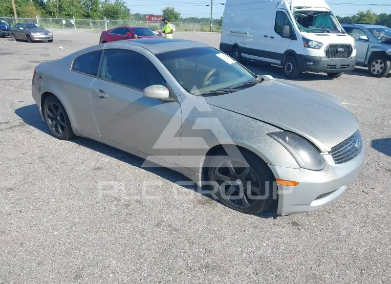 2004 Infinity G35 photo