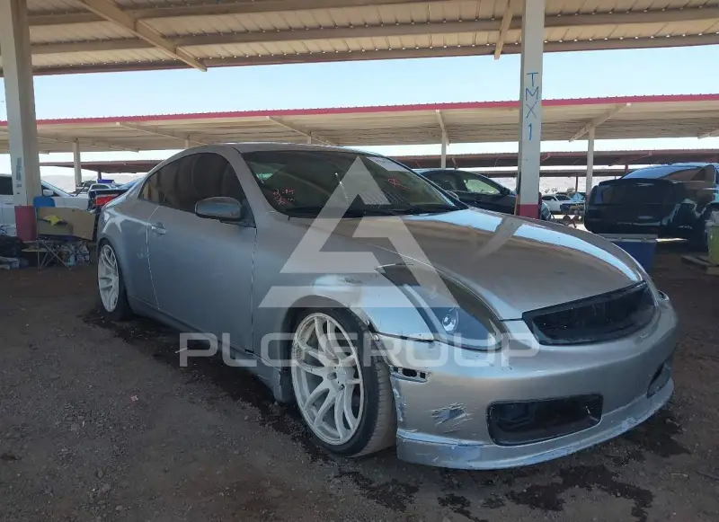 2004 Infinity G35 photo