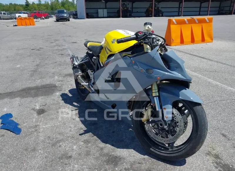 2004 Suzuki GSX-R600 photo
