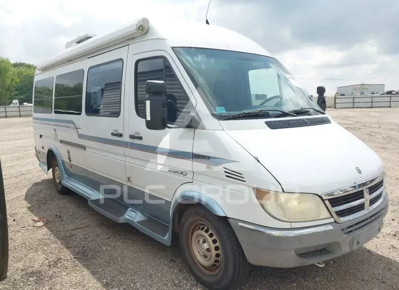 2004 Dodge SPRINTER photo