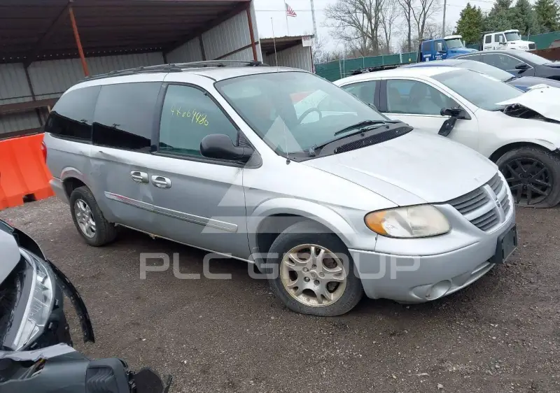 2004 Dodge Grand Caravan фото