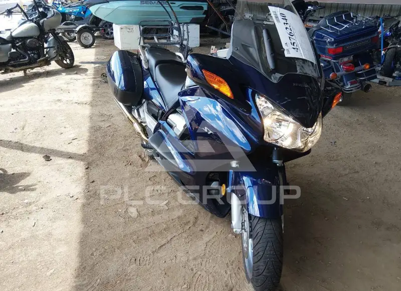 2004 Honda VT1300 фото