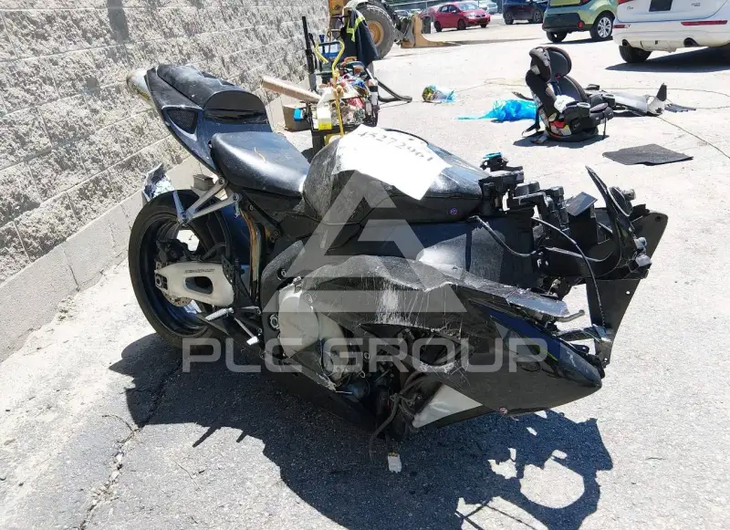 2004 Honda CBR1000 photo