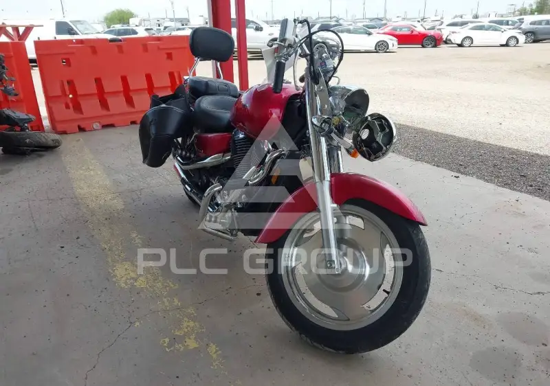 2004 Honda VT1100 фото