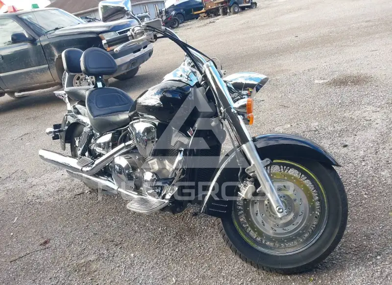 2004 Honda VT1300 фото