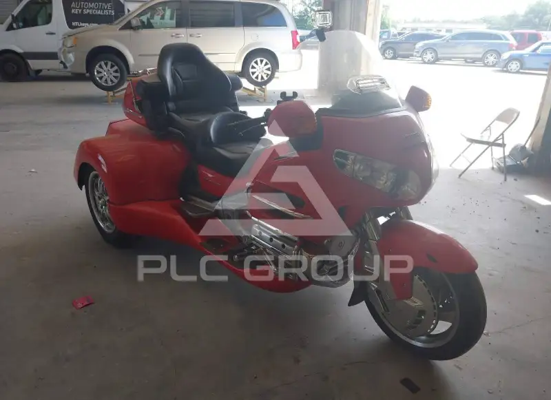 2004 Honda GL1800 photo