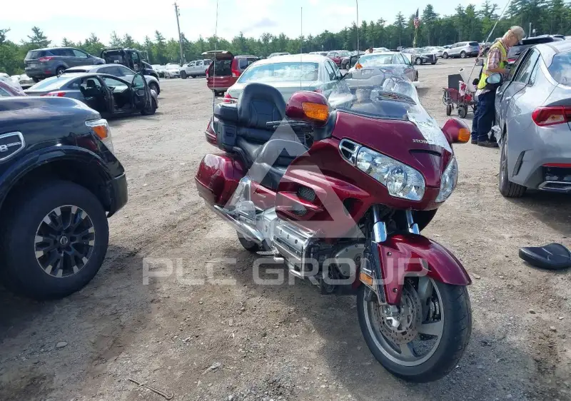 2004 Honda GL1800 фото