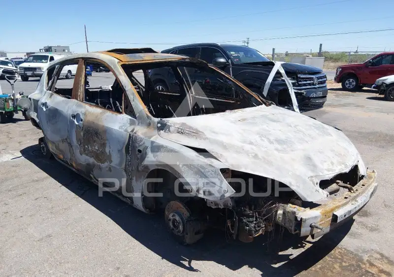 2004 Mazda 3 photo