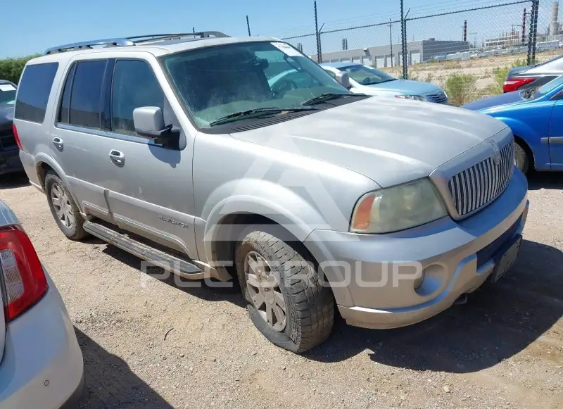 2004 Lincoln NAVIGATOR фото