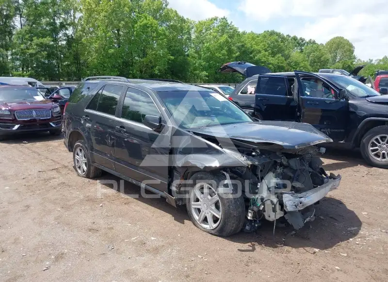 2004 Cadillac SRX фото