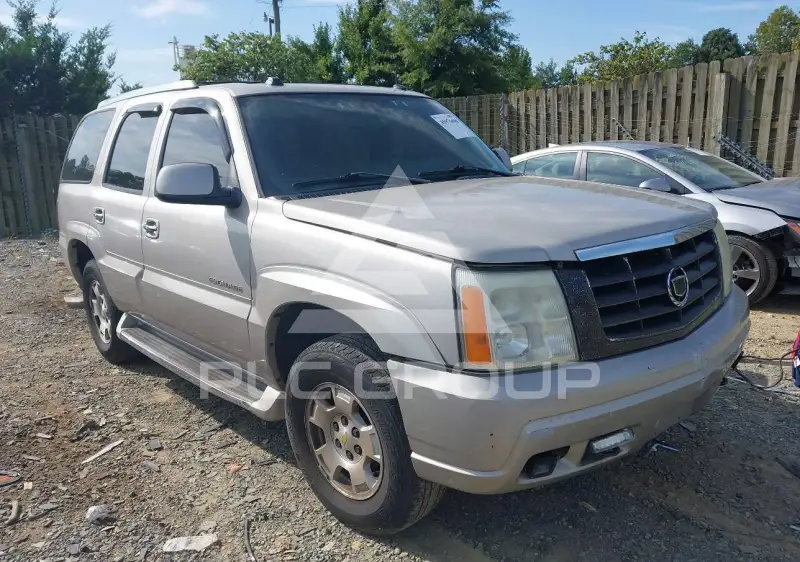 2004 Cadillac ESCALADE фото