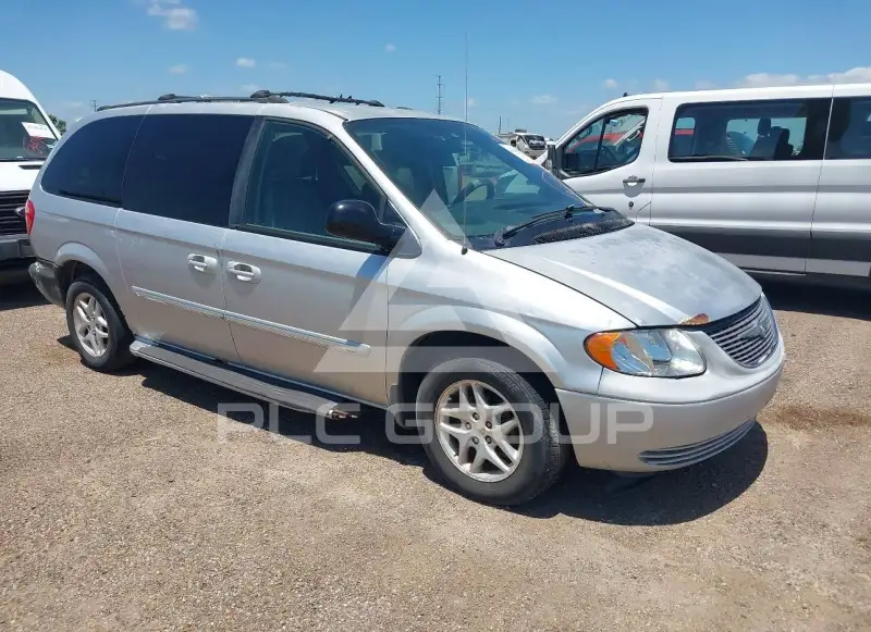 2004 Chrysler TOWN & COUNTRY photo