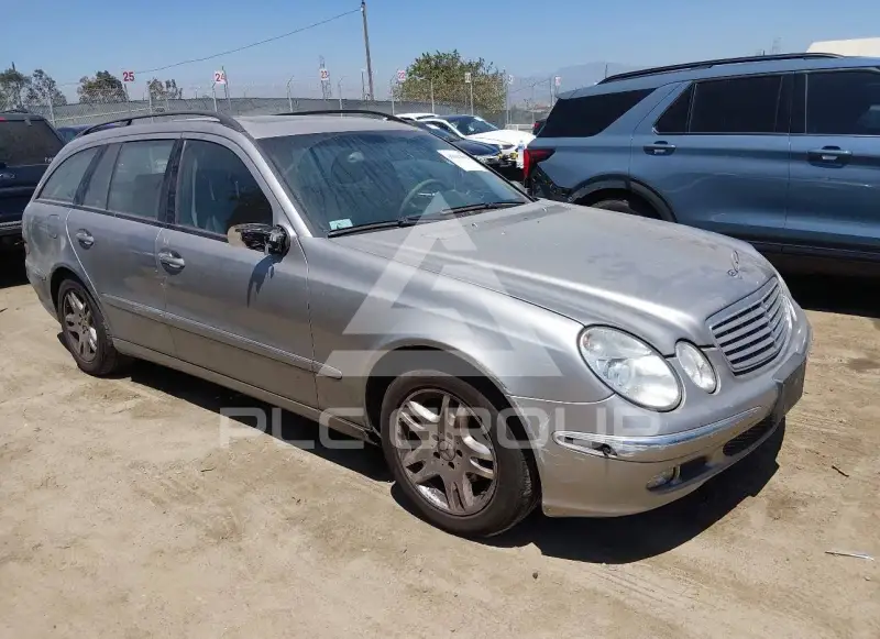2004 Mercedes Benz E 320 фото