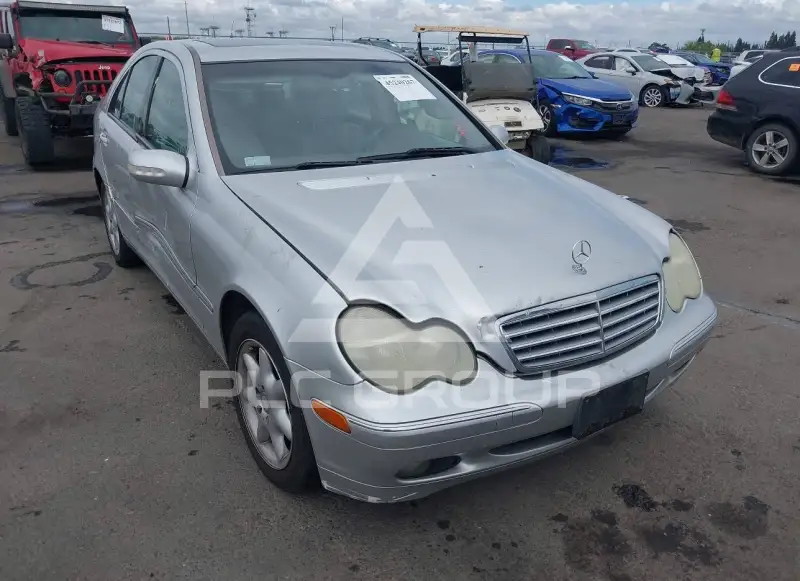 2004 Mercedes Benz C 240 фото
