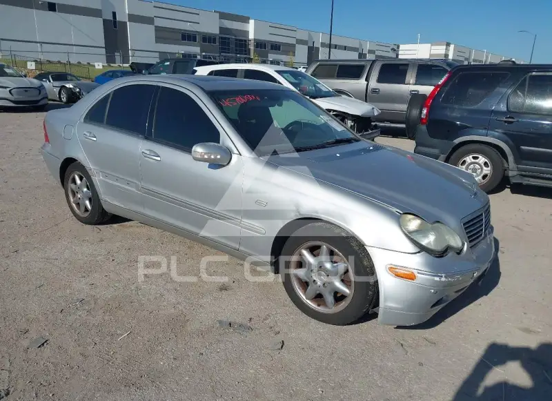 2004 Mercedes Benz C 240 фото