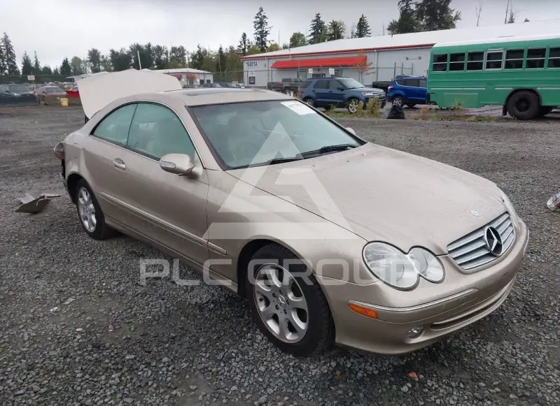 2004 Mercedes Benz CLK 320 photo