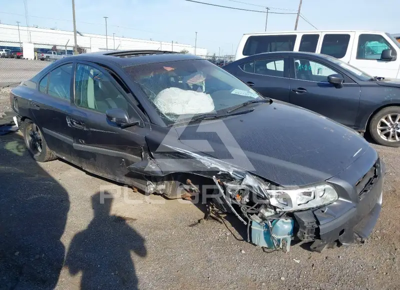 2004 Volvo S60 фото