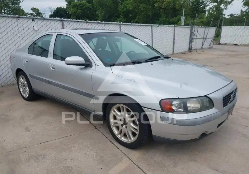 2004 Volvo S60 фото