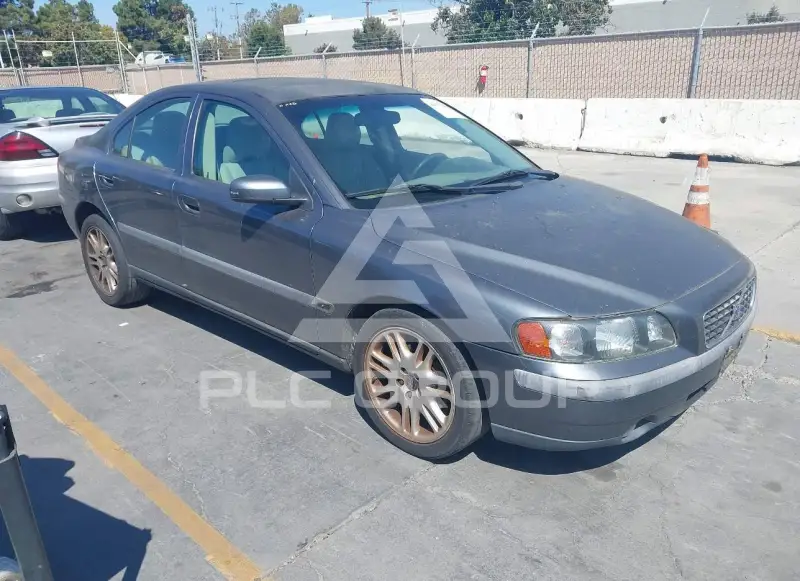2004 Volvo S60 фото