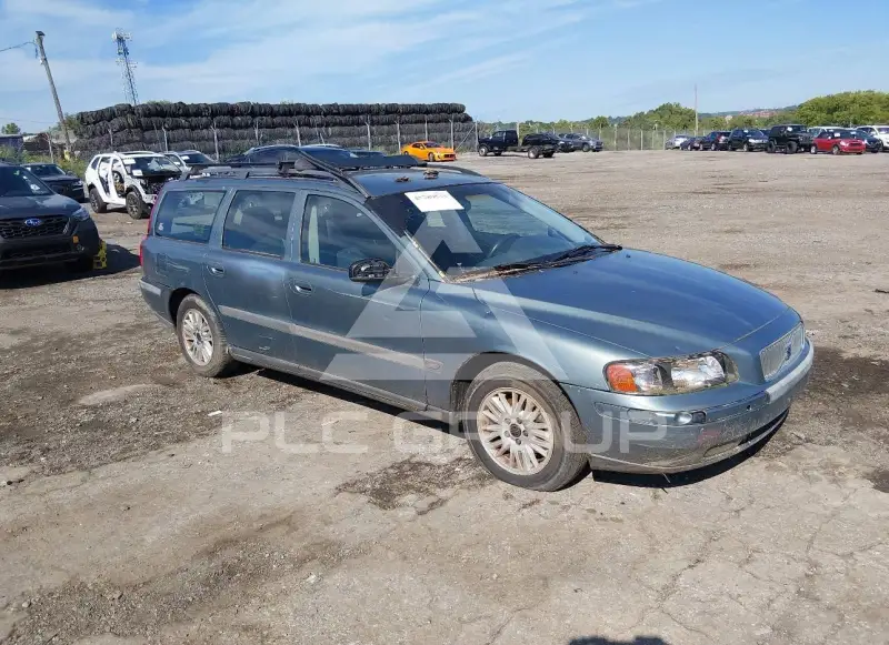 2004 Volvo V70 фото