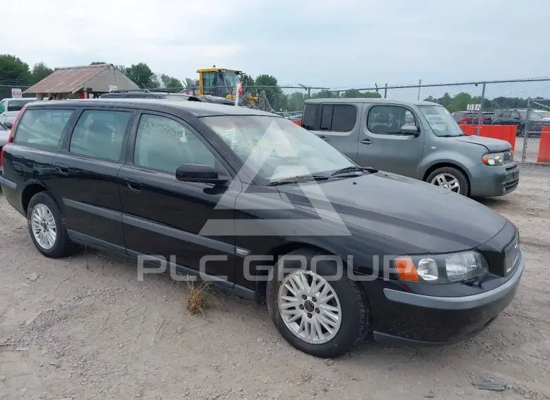 2004 Volvo V70 фото