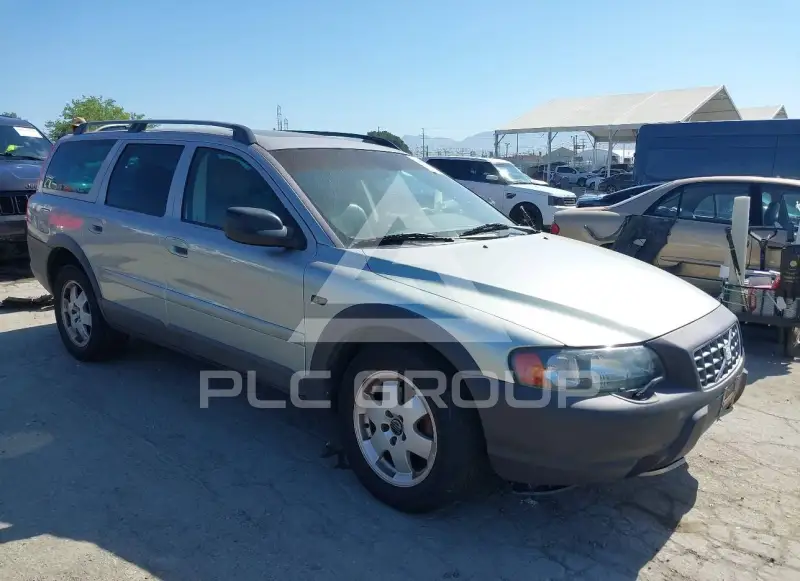 2004 Volvo XC70 фото