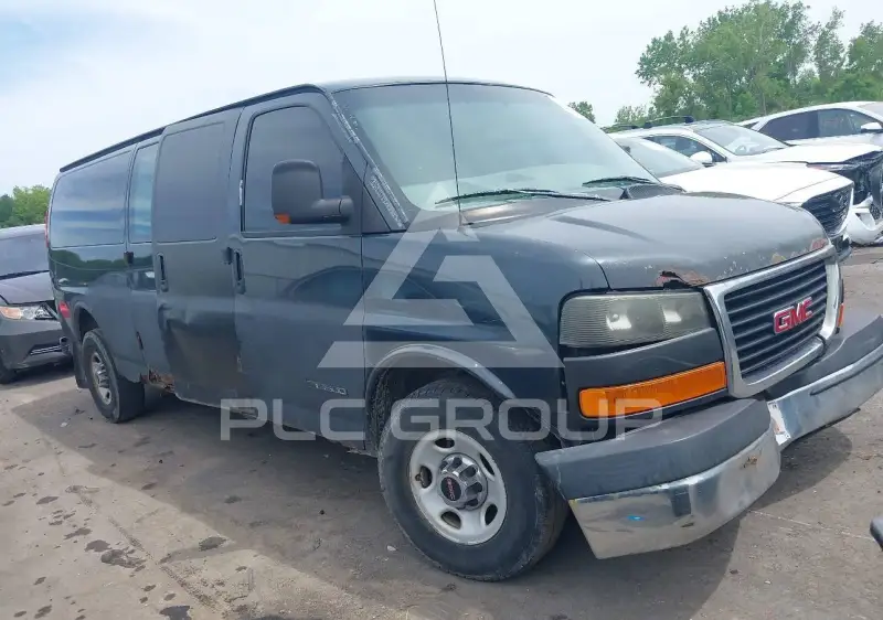 2004 GMC Savana фото