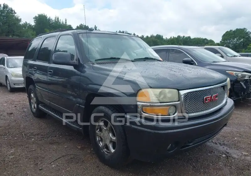 2004 GMC YUKON фото