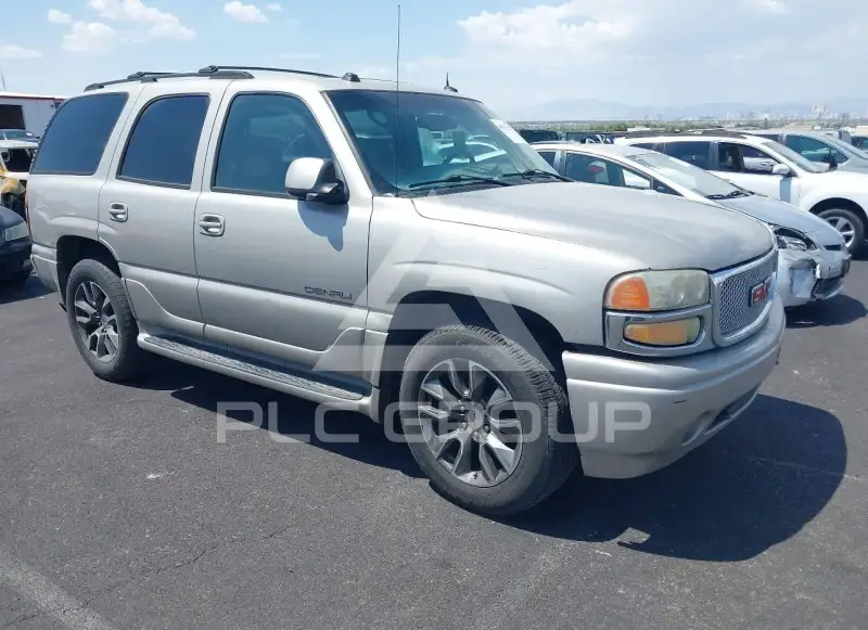 2004 GMC YUKON фото