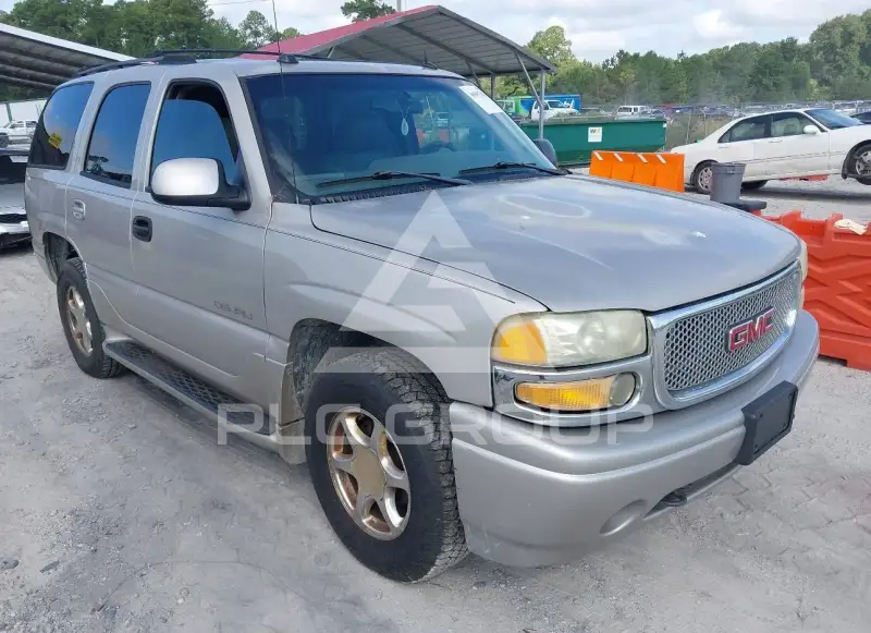 2004 GMC YUKON фото
