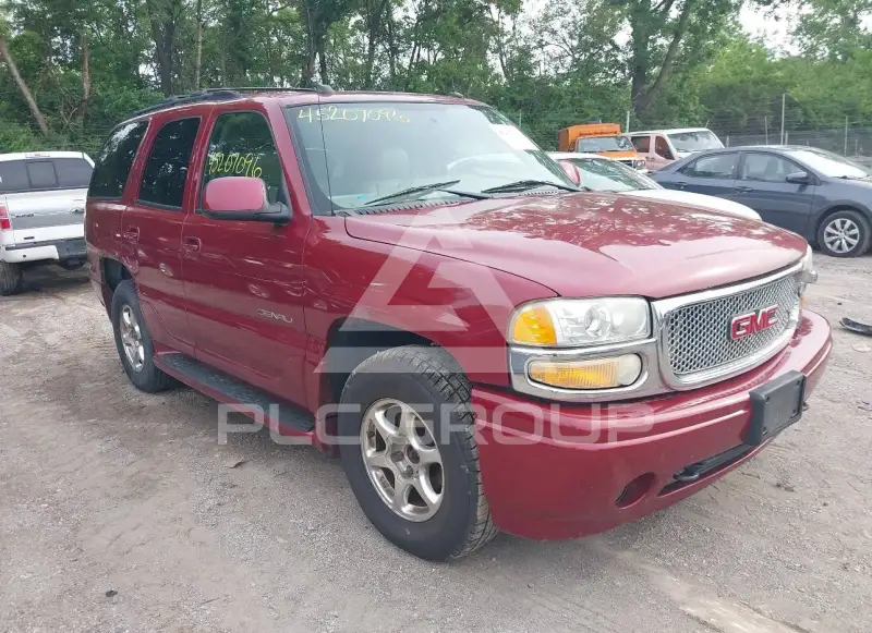 2004 GMC YUKON фото