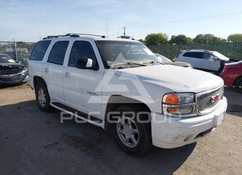 2004 GMC YUKON фото