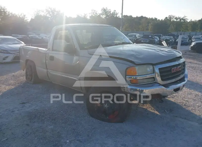 2004 GMC Sierra photo