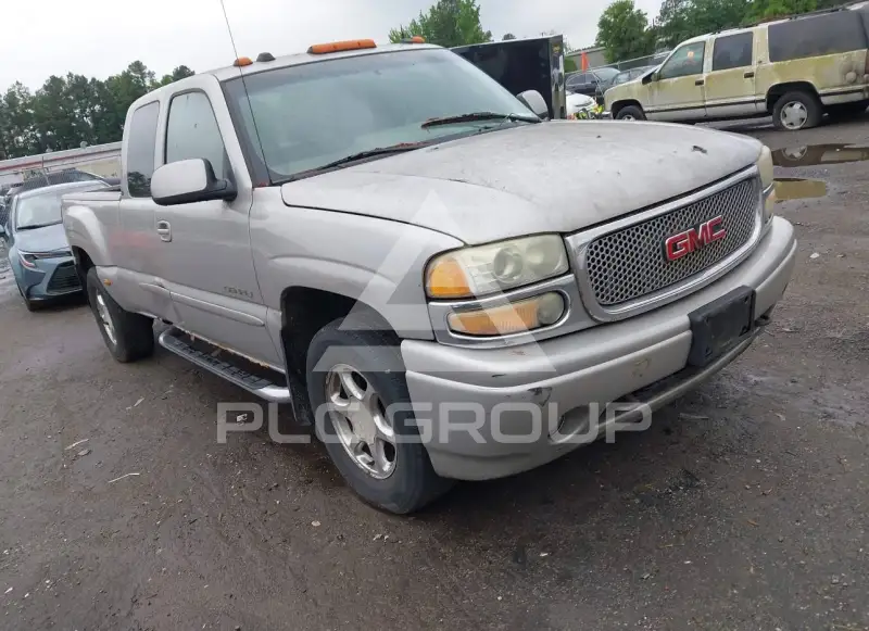 2004 GMC Sierra фото