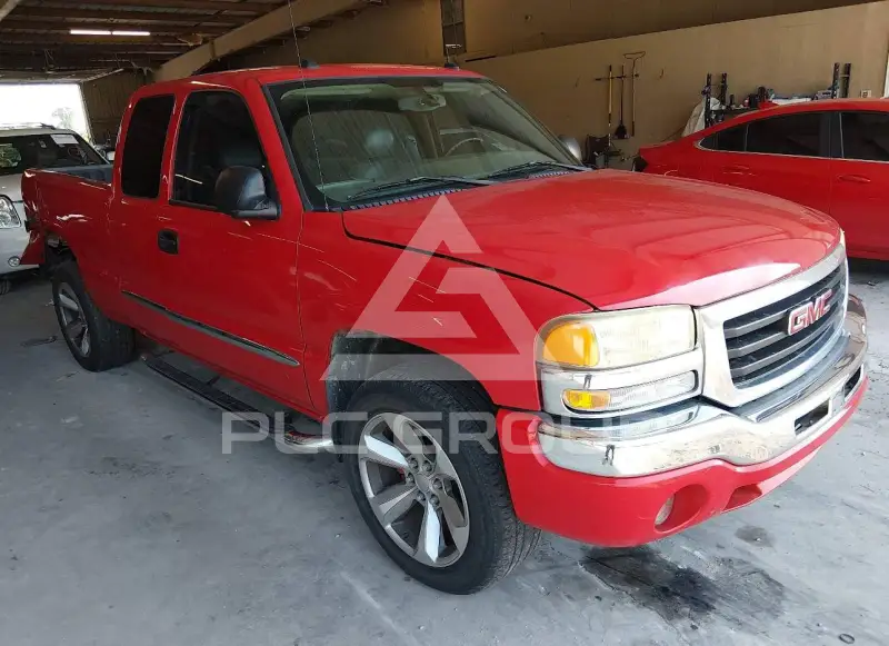 2004 GMC Sierra photo