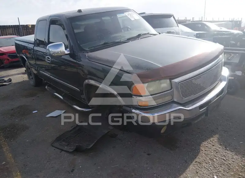 2004 GMC Sierra photo
