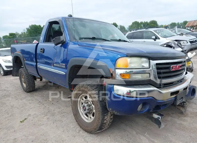 2004 GMC Sierra photo