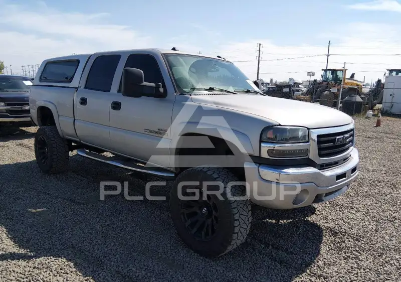 2004 GMC Sierra photo
