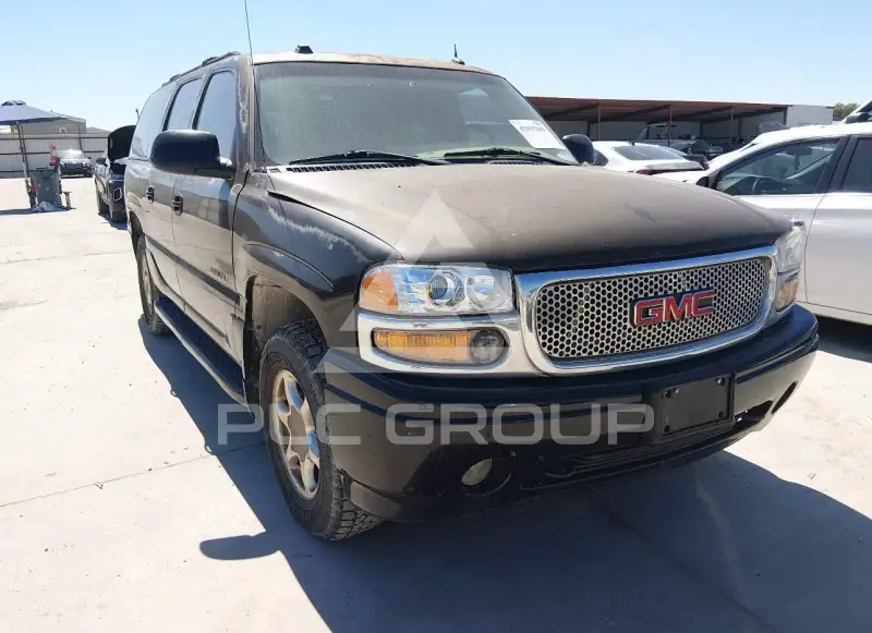 2004 GMC YUKON photo