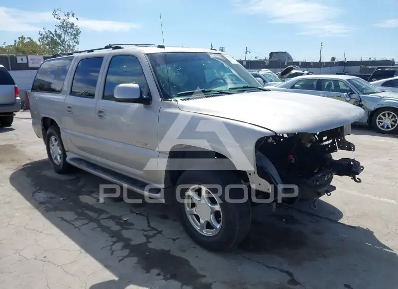 2004 GMC YUKON фото