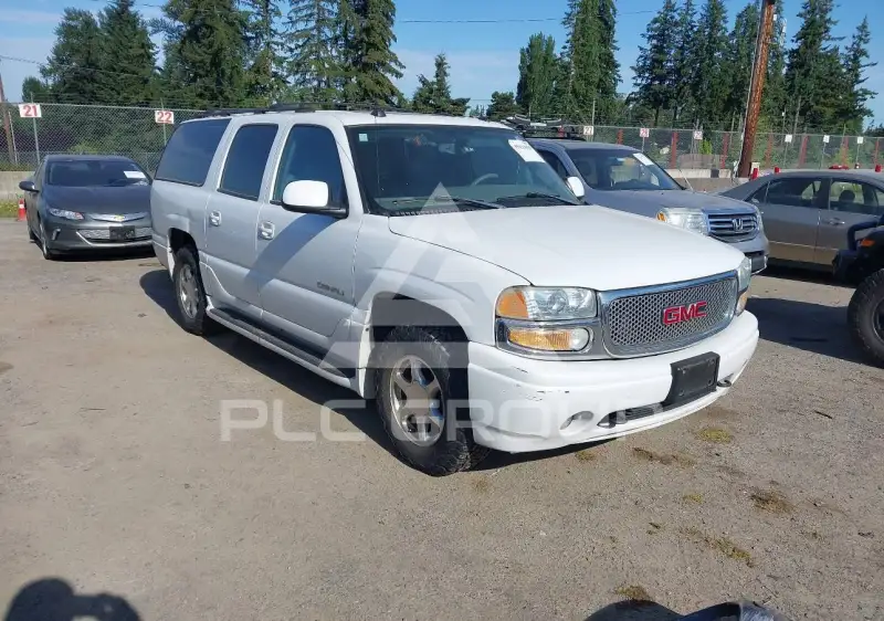 2004 GMC YUKON фото