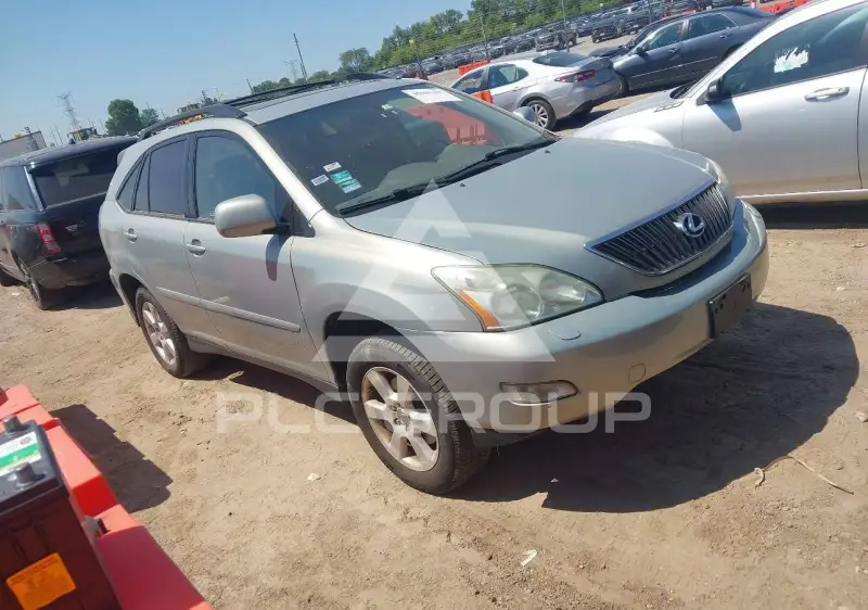 2004 Lexus RX330 photo