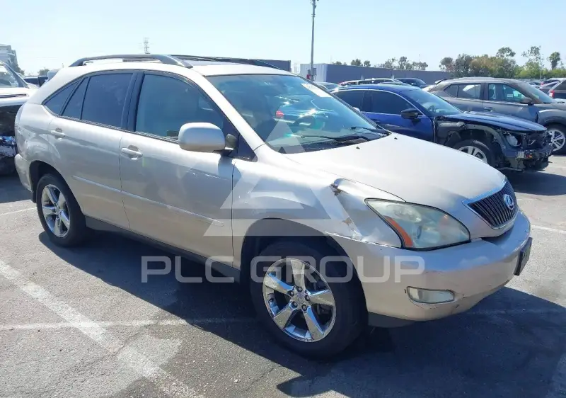 2004 Lexus RX330 photo