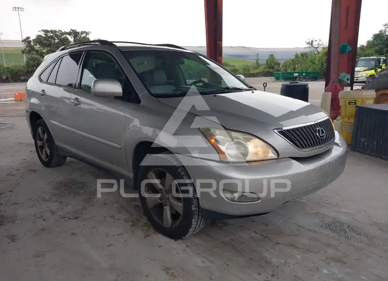 2004 Lexus RX330 photo