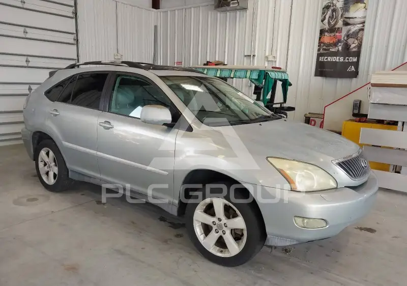 2004 Lexus RX330 photo