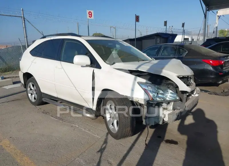 2004 Lexus RX330 photo