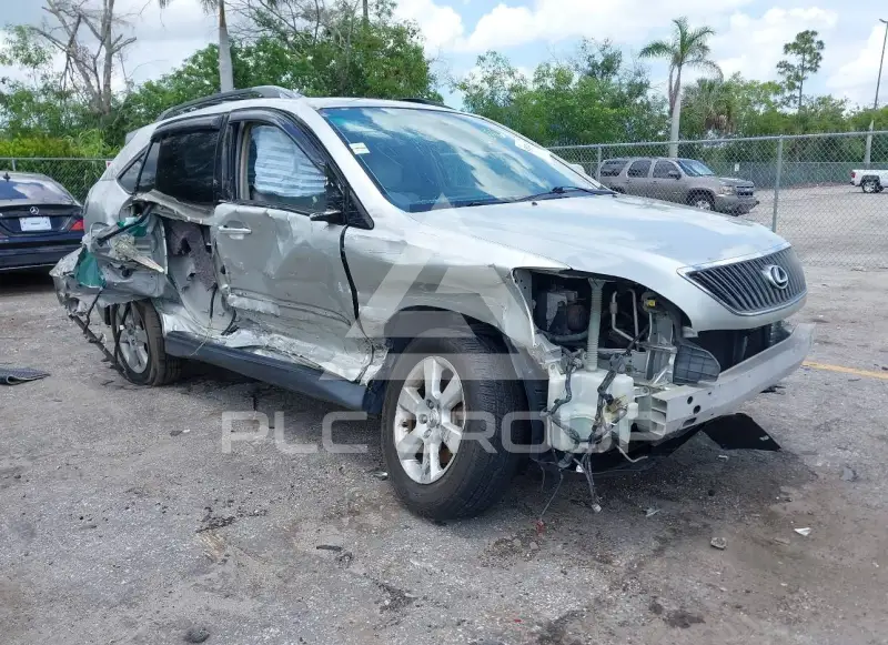 2004 Lexus RX330 photo