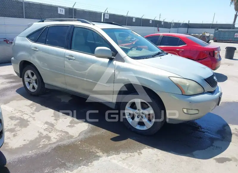 2004 Lexus RX330 photo